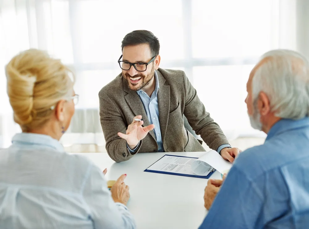 Unterlagen Immobilienverkauf übersichtlich vorbereiten