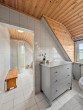 Badezimmer DG - Werz Immobilien - Großzügiges Zweifamilienhaus mit malerischer Aussicht