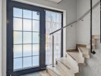 Eingangsbereich - Werz Immobilien - Großzügiges Zweifamilienhaus mit malerischer Aussicht