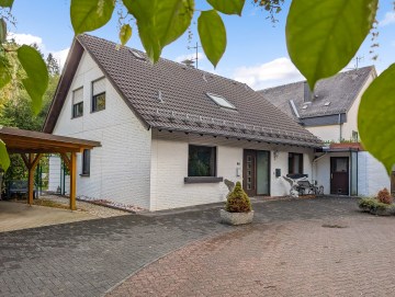 Einfamilienhaus (z.T. barrierefrei) mit innovativer Technik für besondere Ansprüche - Impressionen - Werz Immobilien (24635)