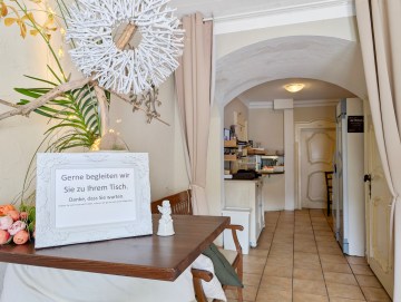 Etabliertes Restaurant mit Wohneinheit in Top-Lage zu verkaufen - Impressionen - Werz Immobilien (34253)