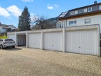 Garagen - Werz Immobilien - Attraktives Immobilienportfolio mit 3 EFH, 4 DHH und 1 MFH