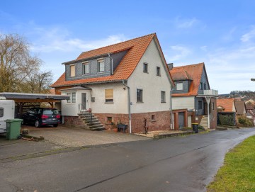 Einfamilienhaus mit Platz für die ganze Familie! - Titelbild - Werz Immobilien (25961)