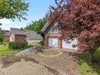 Garage - Schickes EFH mit Sauna, Wintergarten, Kamin…