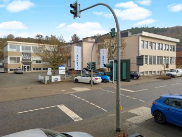 2,50 €/m² Flexible, warme Lager- und Büroflächen mit guter Anbindung an Marburg - Impressionen - Werz Immobilien (28776)