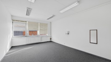 2,50 €/m² Flexible, warme Lager- und Büroflächen mit guter Anbindung an Marburg - Impressionen - Werz Immobilien (28798)