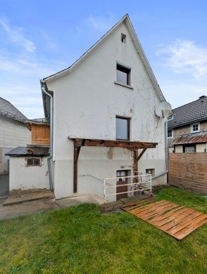 Schnäppchenhaus für Handwerker!!! - Außenaufnahme (26644)