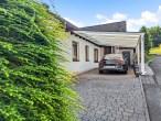 Carport - Einfamilienhaus mit Einliegerwohnung, Partykeller und Traumgarten