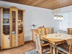 Wohnzimmer Einliegerwohnung - Einfamilienhaus mit Einliegerwohnung, Partykeller und Traumgarten