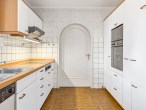 Küche - Werz Immobilien - Einzigartiges Einfamilienhaus mit Einliegerwohnung und Panoramaaussicht