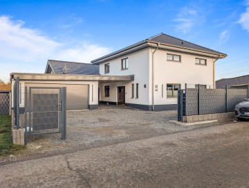 Provisionsfrei! Exquisites Zweifamilienhaus in Frankenberg - Impressionen - Werz Immobilien (34011)