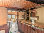Gaststätte - Werz Immobilien - Heimwerkerprojekt mit kleiner Gaststätte und Garten an der Eder