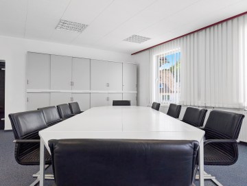 Voll möbliertes Büro in repräsentativem Co-Working Space – zentral in Biedenkopf - Bürofläche - Werz Immobilien (31262)
