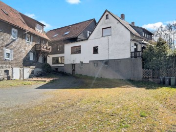Gasthof mit 2 Wohnungen, Restaurant und Pension für Kapitalanleger - Impressionen - Werz Immobilien (30630)