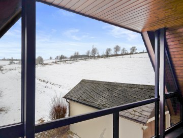 Landleben-Idylle: Charmantes Einfamilienhaus in malerischer Lage - Aussicht - Werz Immobilien (27704)