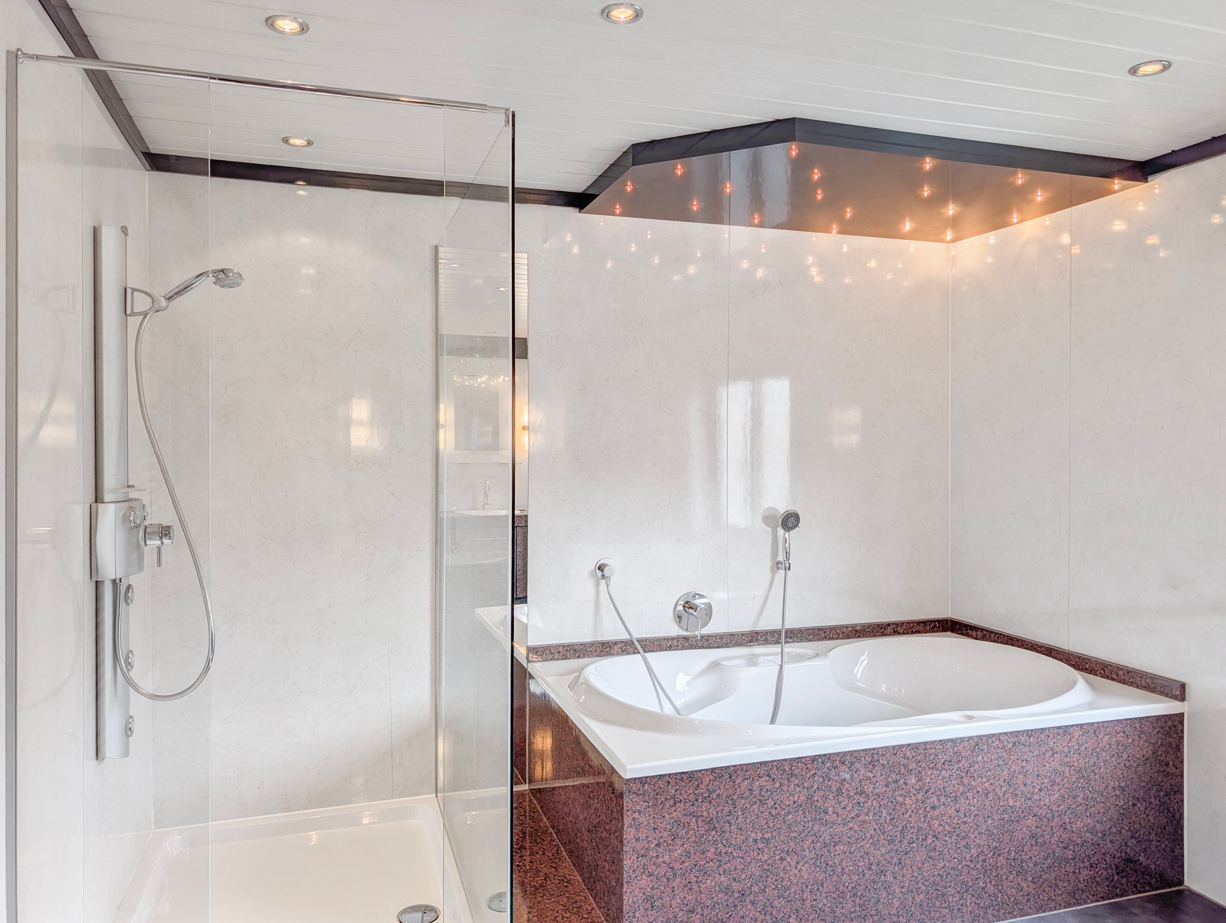 Badezimmer - Werz Immobilien